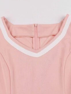 1950s Floral Patchwork Swing Dress 34 1950s Floral Patchwork Swing Dress -Women's Fashion Sales IMG 8220 c49051d5 308d 46ac bf79 eab7dee2e44c