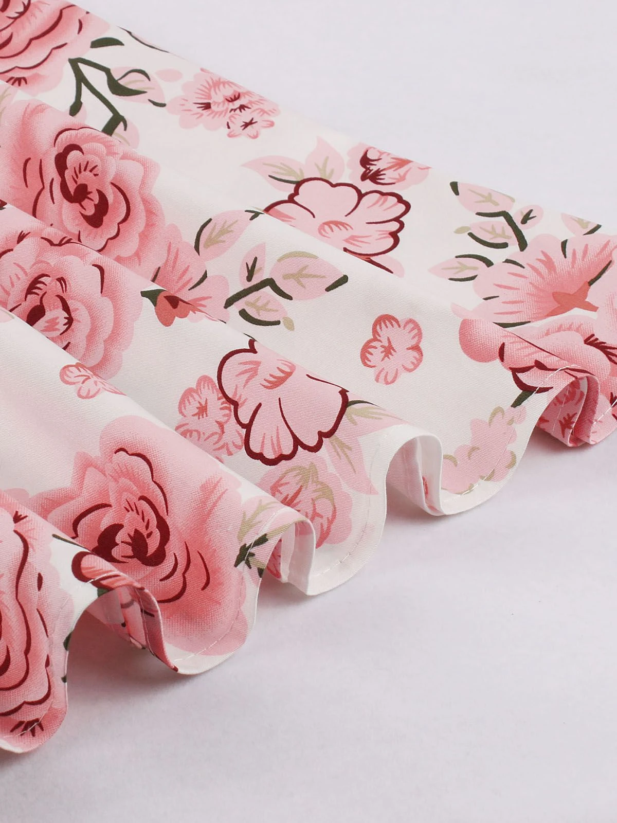 1950s Floral Flare Sleeve Swing Dress 20 1950s Floral Flare Sleeve Swing Dress - Image 18